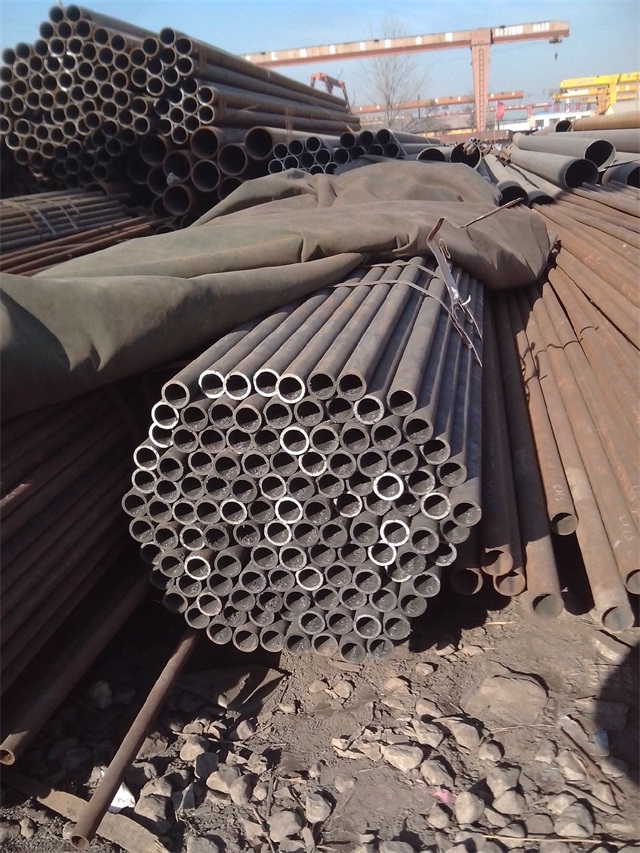 宜昌小口径无缝钢管