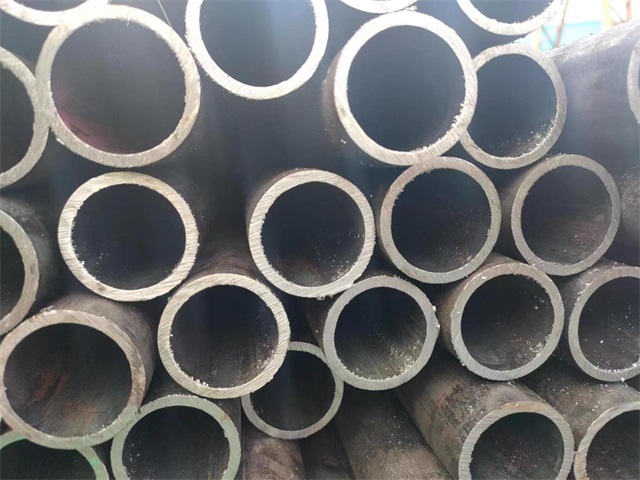 宜昌10#结构用无缝钢管