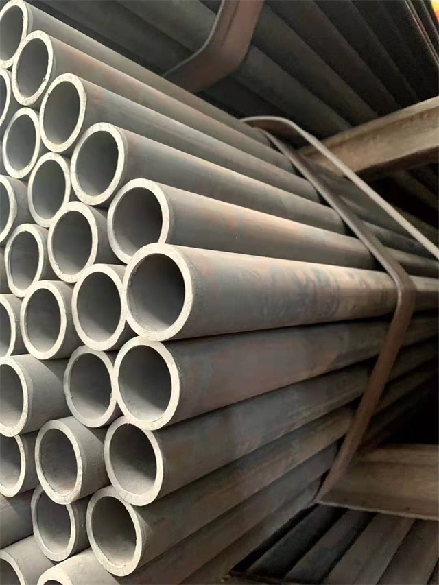 宜昌35#结构无缝钢管